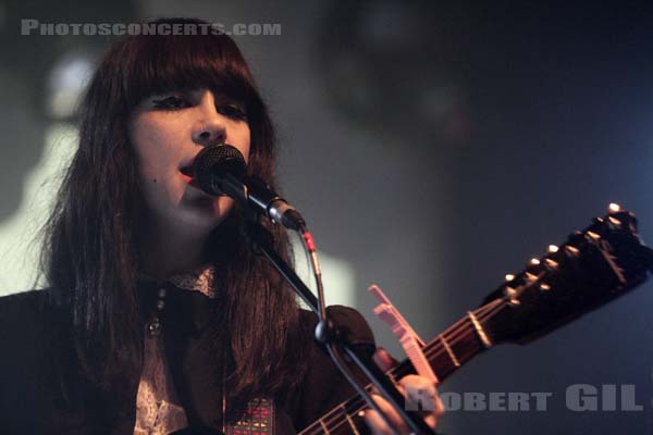 DUM DUM GIRLS - 2011-04-24 - PARIS - La Machine (du Moulin Rouge) - 